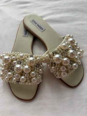 Steve Madden Knicky Pearl Embellished Slide Sandals Ivory Size 7